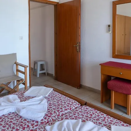 Rodi Apart-hotel Polychrono