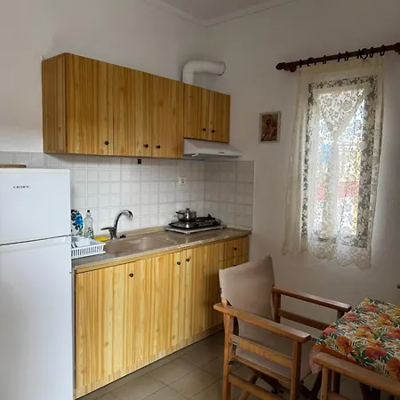 Rodi 3* بوليخرونو